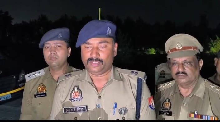रामपुर में पुलिस मुठभेड़ दो बदमाशों के पैर में लगी गोली